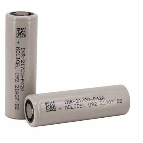 Molicell P42A 3.6V 4200mAh 11C Li-ion Battery - Image 1